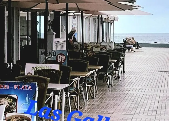 בית נופש Playa Montana Amarilla Sunset,pool קוסטה דל סילנסיו