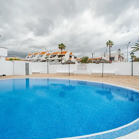 Casa de Férias Playa Montana Amarilla Sunset,pool *