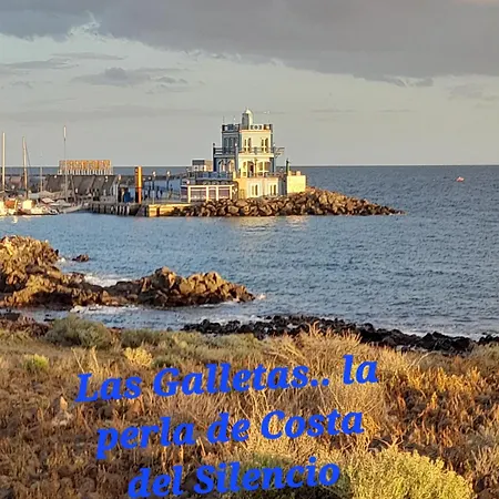 Playa Montana Amarilla Sunset,pool Holiday home *